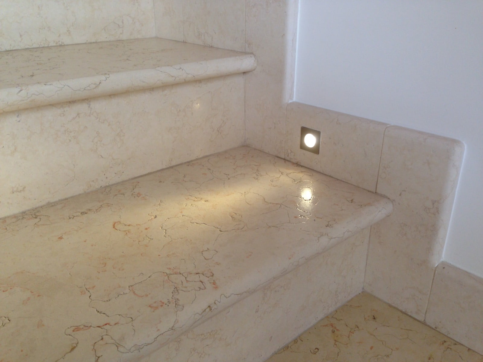 Scala marmo Marmi per edilizia